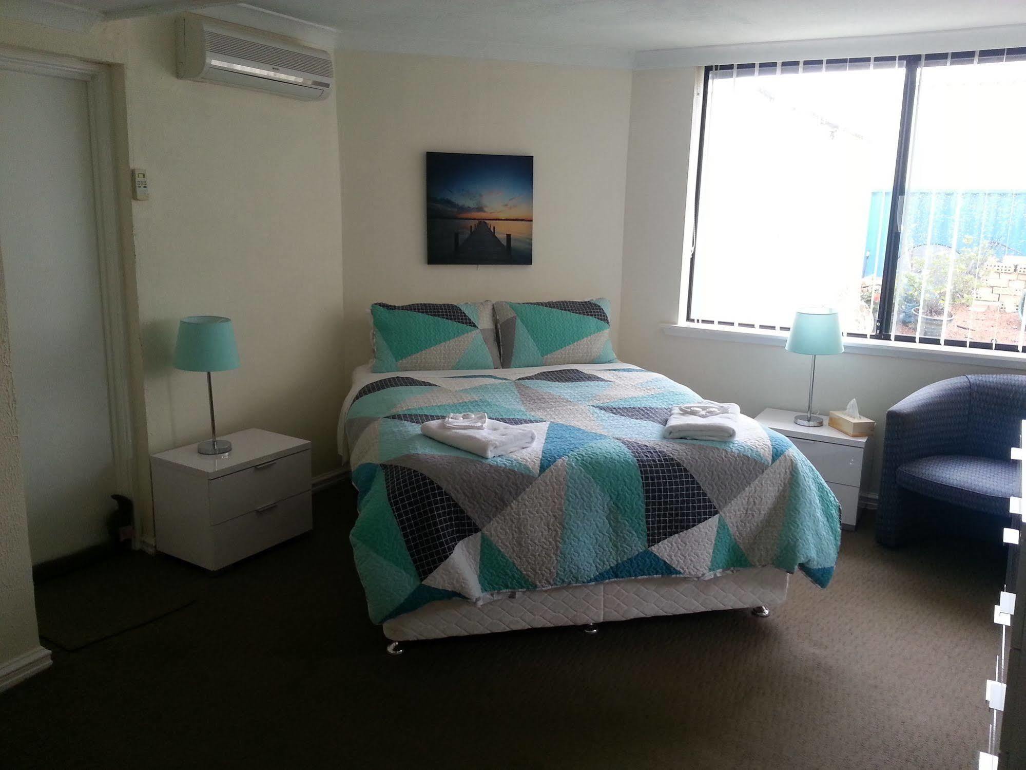 Palm Beach Guest House Rockingham Εξωτερικό φωτογραφία