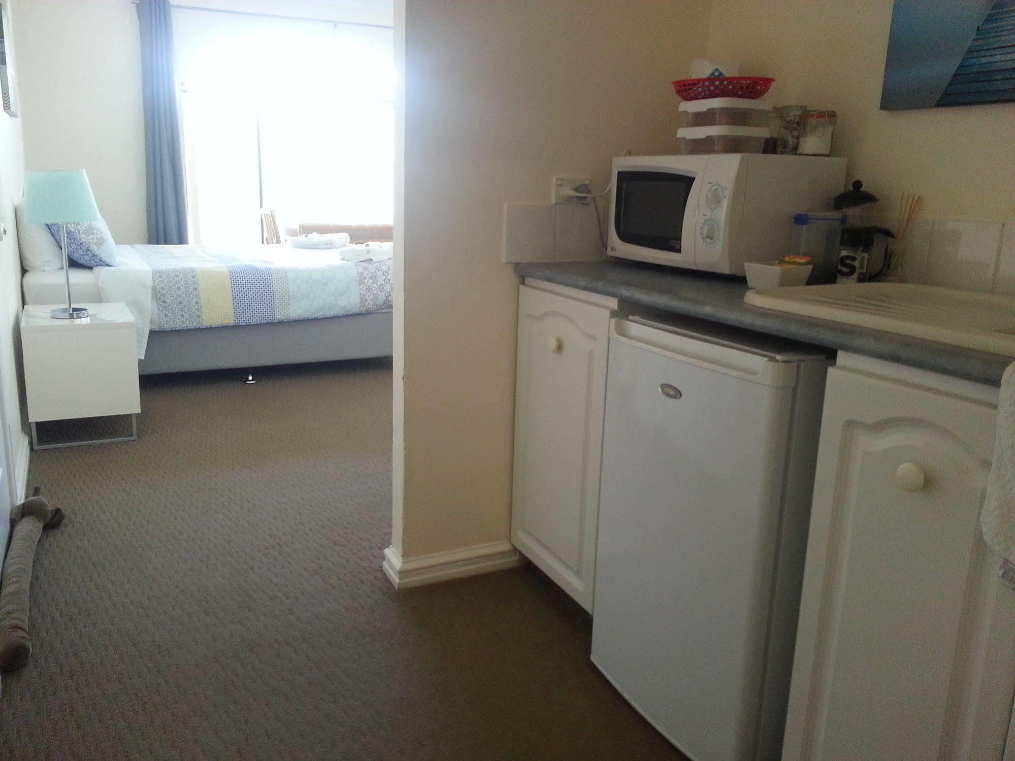 Palm Beach Guest House Rockingham Εξωτερικό φωτογραφία